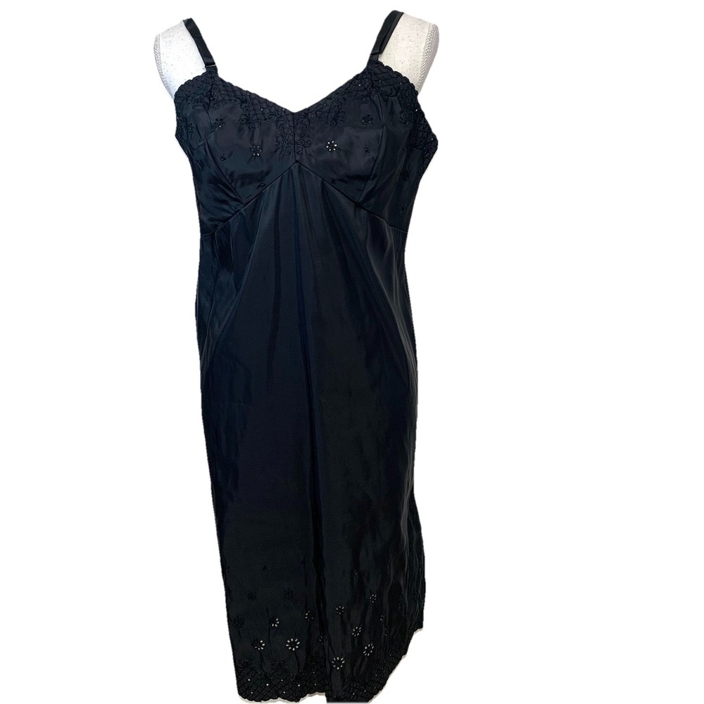 Vintage Aristocraft  Black Full Slip 38 Eyelet Embroidery Lingerie Babydoll Sexy